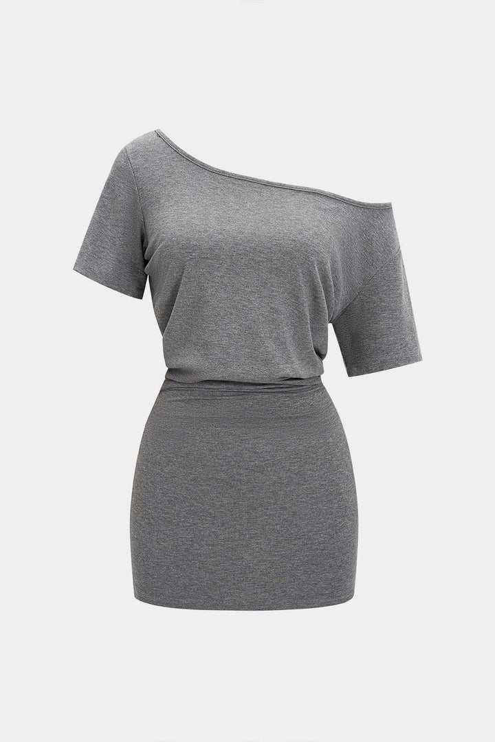 EVA - VESTIDO MINI CON MANGAS CORTAS