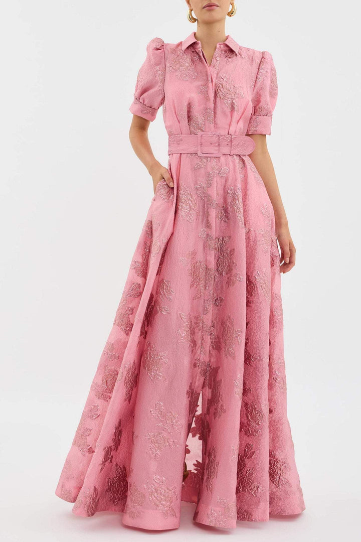 CÁDIZ – VESTIDO RETRO ROSA CON CUELLO DE SOLAPA Y CINTURA ALTA