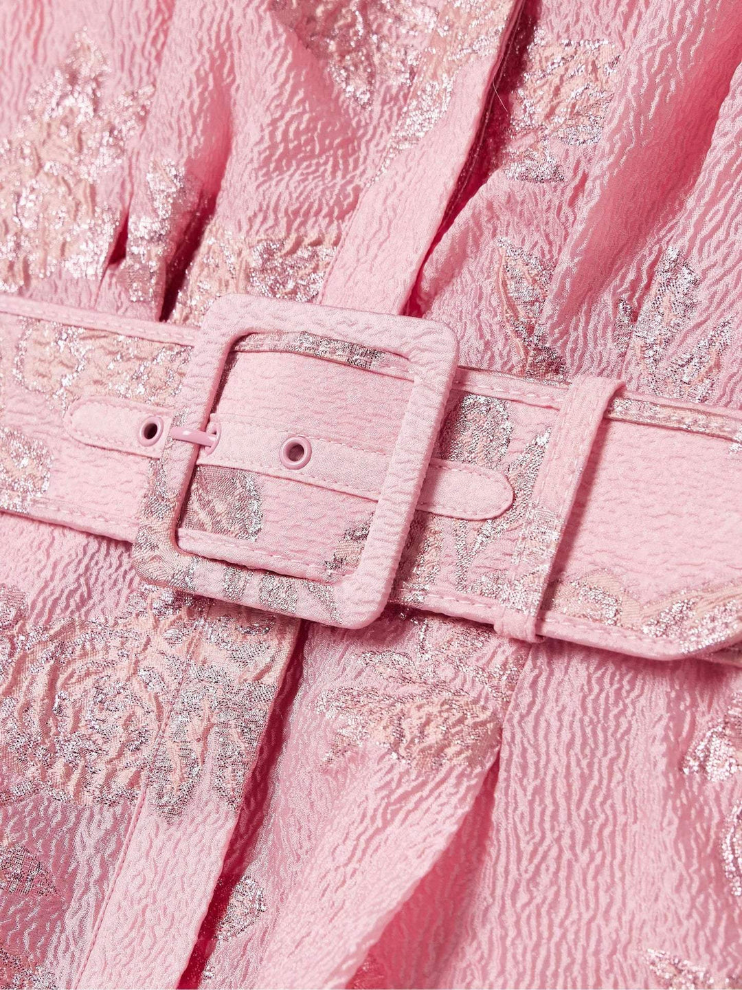 CÁDIZ – VESTIDO RETRO ROSA CON CUELLO DE SOLAPA Y CINTURA ALTA